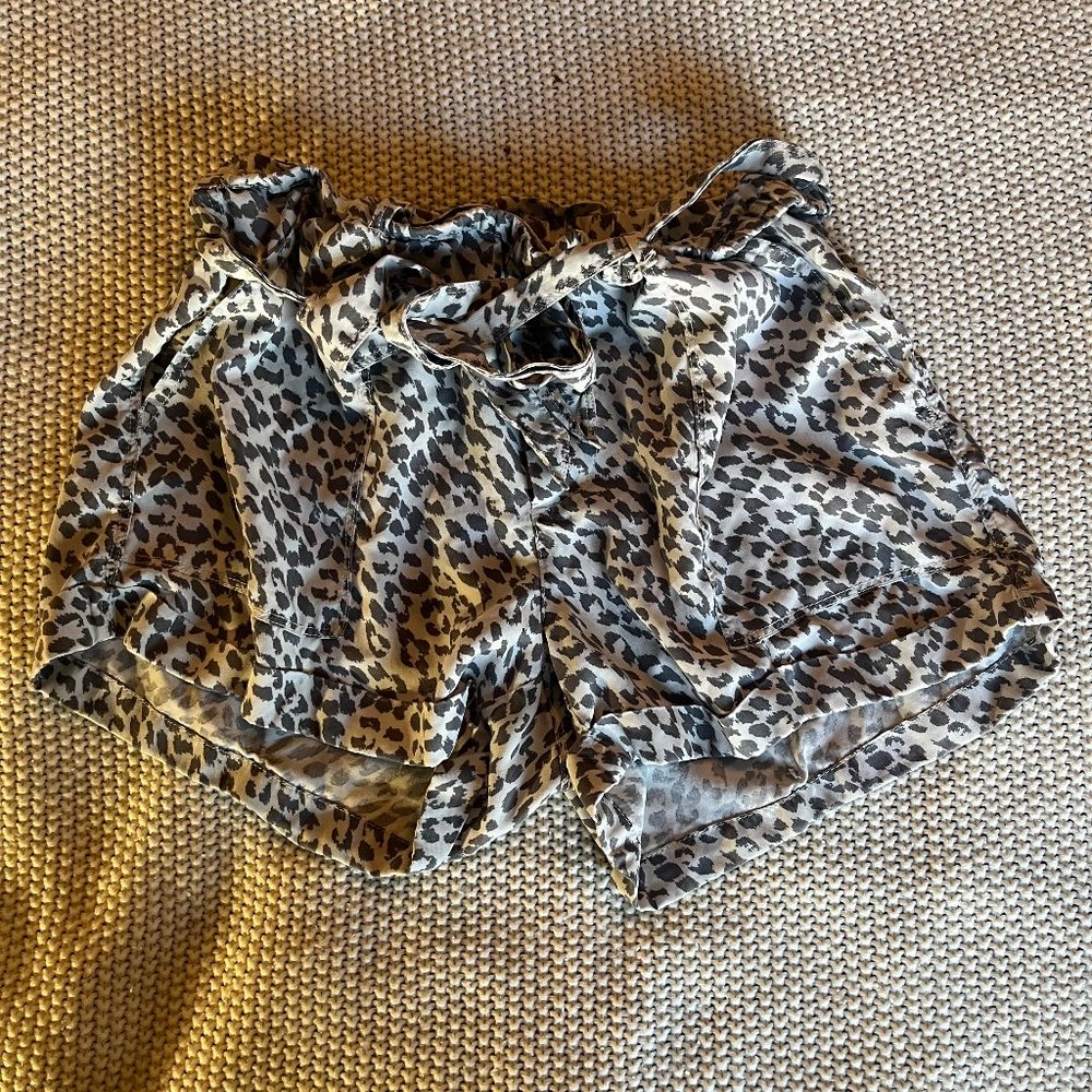 Aerie Tie Front Cheetah Shorts
